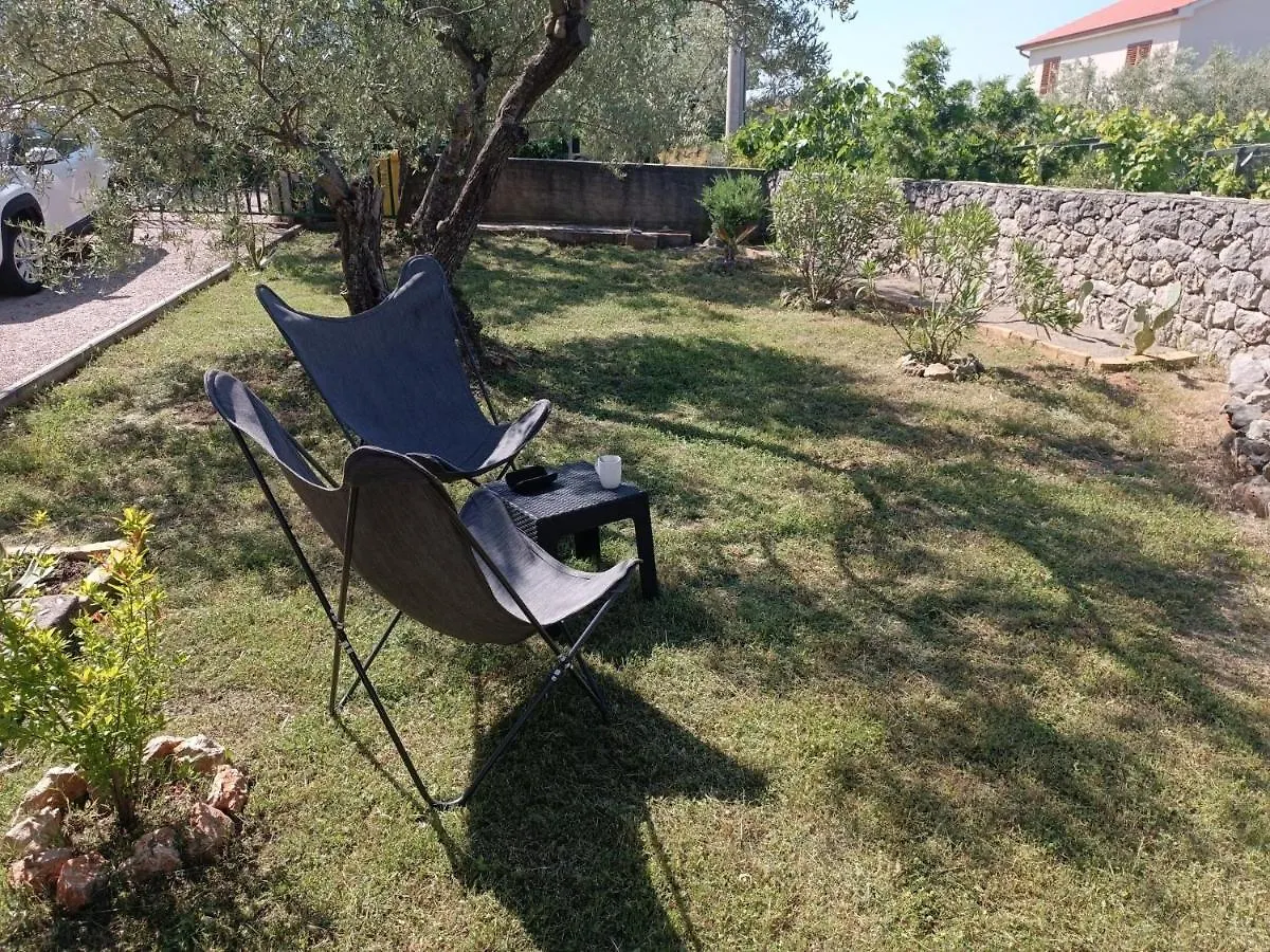 Kuca Za Odmor Villa Brzac 0*,  Croatia