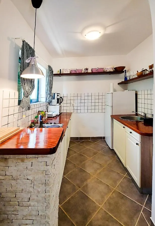 Kuca Za Odmor Villa Brzac